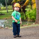 the son of Maui Zipline Company owners stops by to say hi